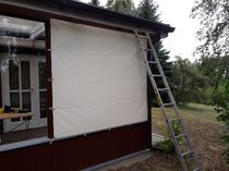 Schattenwand für Carport